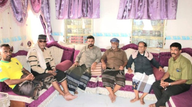 وفد من انتقالي حضرموت يطمئن على جرحى تظاهرة السبت