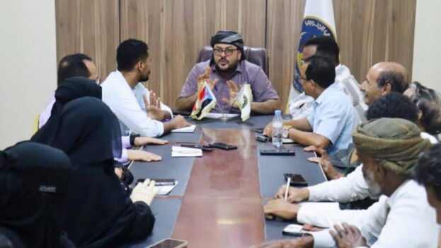 انتقالي حضرموت يجدد التمسك بثوابت النضال الجنوبي ويرفض سياسات الترهيب وتفكيك النخبة