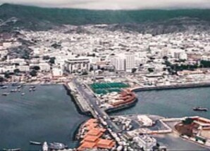 عدن تختنق تحت حرب الخدمات: انهيار شامل وأزمة متفاقمة تنذر بانفجار شعبي