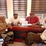 الشيخ اليزيدي يلتقي مسؤولو فرق التنسيق للجنة الثأر في محافظة حضرموت ولحج