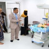 رئيس انتقالي أبين يتفقد مستوى الخدمات الطبية في مستشفى الرازي العام