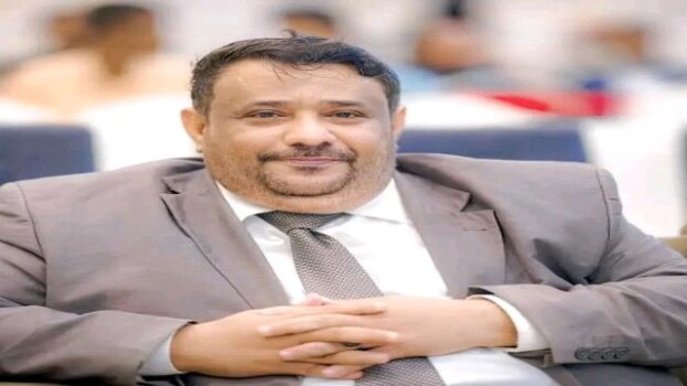 قيادي في جبهة التحرير يحذر من تكريم الوصابي: خطوة “خطيرة” قد تشعل أزمة واسعة