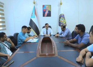 الهيئة المالية والإدارية تناقش تطوير الأداء وتعزيز الانضباط الوظيفي في اجتماعها الدوري