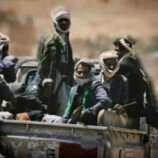 مليشيا الحوثي تصفر رواتب الموظفين وتحولها لجيوب المشرفين