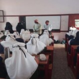 انتقالي زنجبار يتفقد سير امتحانات نهاية العام بمجمع خولة التعليمي