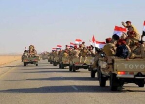 جيش الفنادق يجرّب المشية العسكرية: استعراض القوة في عدن بدلاً من استرداد صنعاء