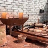 ضبط معملاً عشوائياً لتعدين الذهب بمدينة المكلا