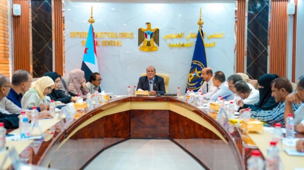 الهيئة الإدارية للجمعية الوطنية تناقش تداعيات تحرير الدولار الجمركي وتحذر من كارثة إنسانية