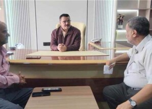 الداؤودي يؤكد أهمية تعزيز أداء المكاتب الإيرادية بالبريقة