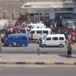 مع اقتراب عيد الأضحى.. أزمة خانقة للغاز في عدن واتهامات بالفساد والعشوائية في التوزيع