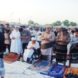 نائب رئيس تنفيذية انتقالي أبين يؤدي صلاة عيد الأضحى المبارك مع جموع المصلين بالعاصمة زنجبار
