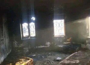 مليشيا الحوثي تحرق منزل شيخ يمني في صنعاء