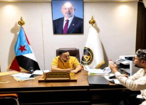 الحالمي يلتقي القائم بأعمال رئيس تنفيذية انتقالي حضرموت ويؤكد اهتمام القيادة بأوضاع المحافظة