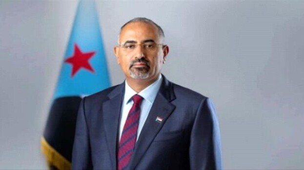 انتقالي شبوة: إزالة صور الرئيس الزُبيدي تعكس عقلية أطراف من خارج الجنوب