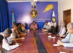 تنفيذية انتقالي وادي وصحراء حضرموت تعقد اجتماعها الدوري وتندد بقمع المحتجين على تدهور الخدمات