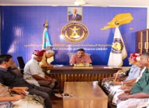 القائم بأعمال رئيس انتقالي وادي وصحراء حضرموت يلتقي مقدم حافة المدينة للألعاب الشعبية