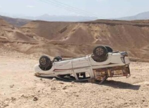 إصابة عدد من المواطنين جراء انقلاب مركبة في مديرية حجر بحضرموت